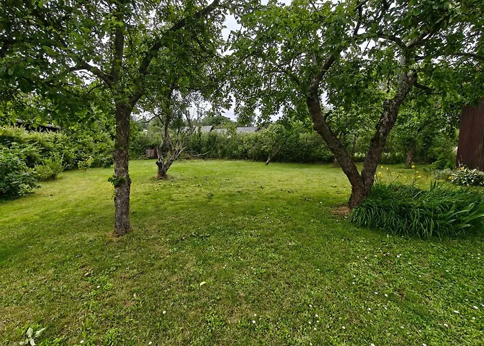 Retrohõnguline Suvila Saunaga Laulasmaal, Privaatne Puhkus Mere Lähedal