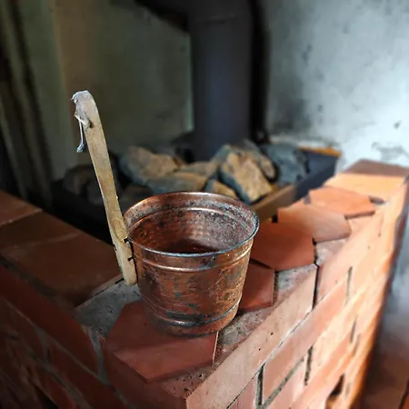 Retrohonguline Suvila Saunaga Laulasmaal, Privaatne Puhkus Mere Laehedal לאולאסמה